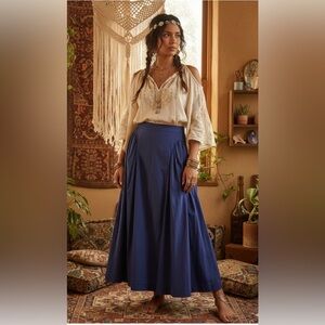 MOON RIVER high waisted midi skirt size small